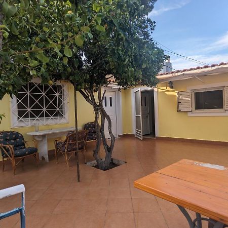 Villa Λευτέρης Isthmia Exterior foto